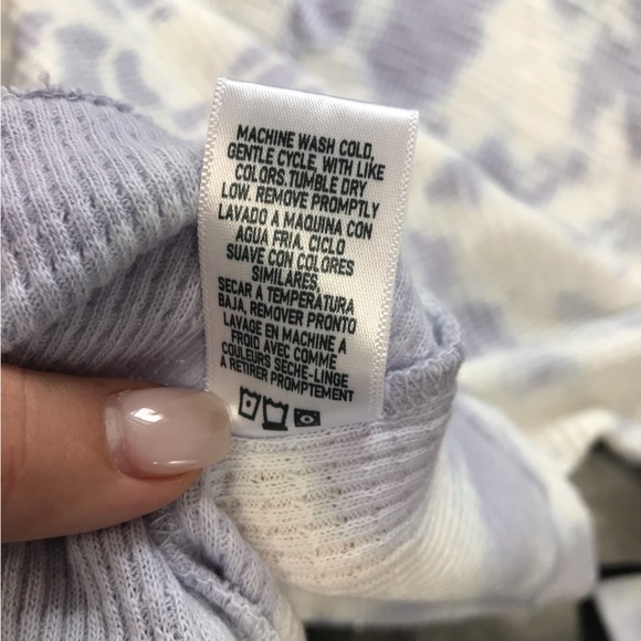 RE/DONE Hanes Lilac Drop Thermal Long Sleeve - Picture 8 of 8